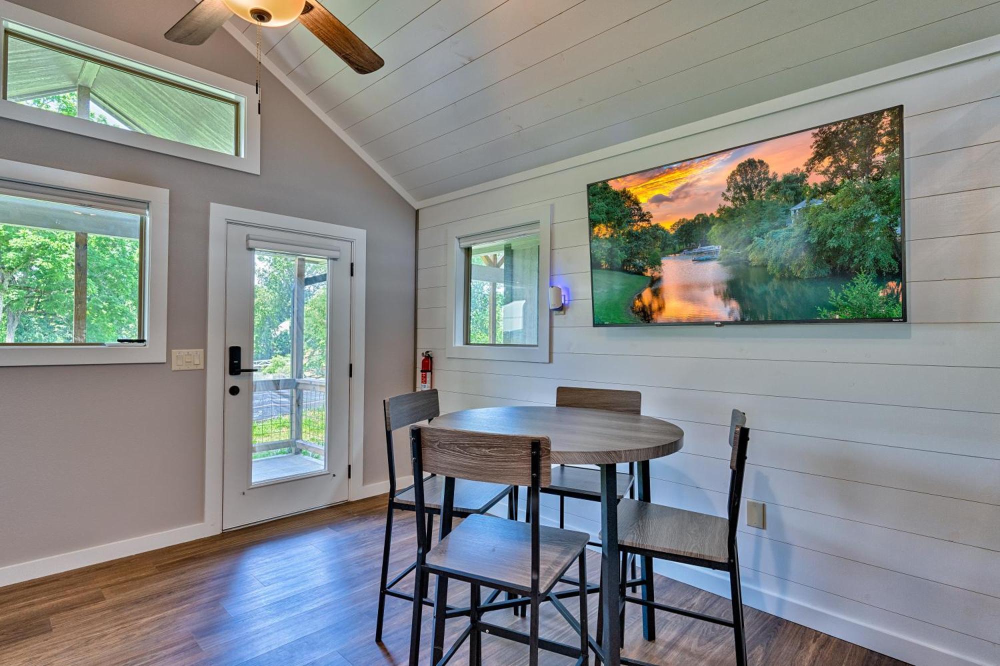 Retreat On The Lake Hiawassee Bagian luar foto