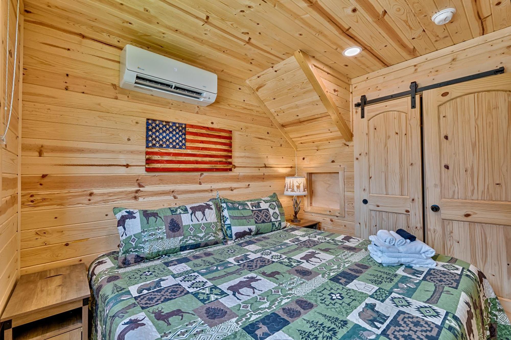Retreat On The Lake Hiawassee Bagian luar foto