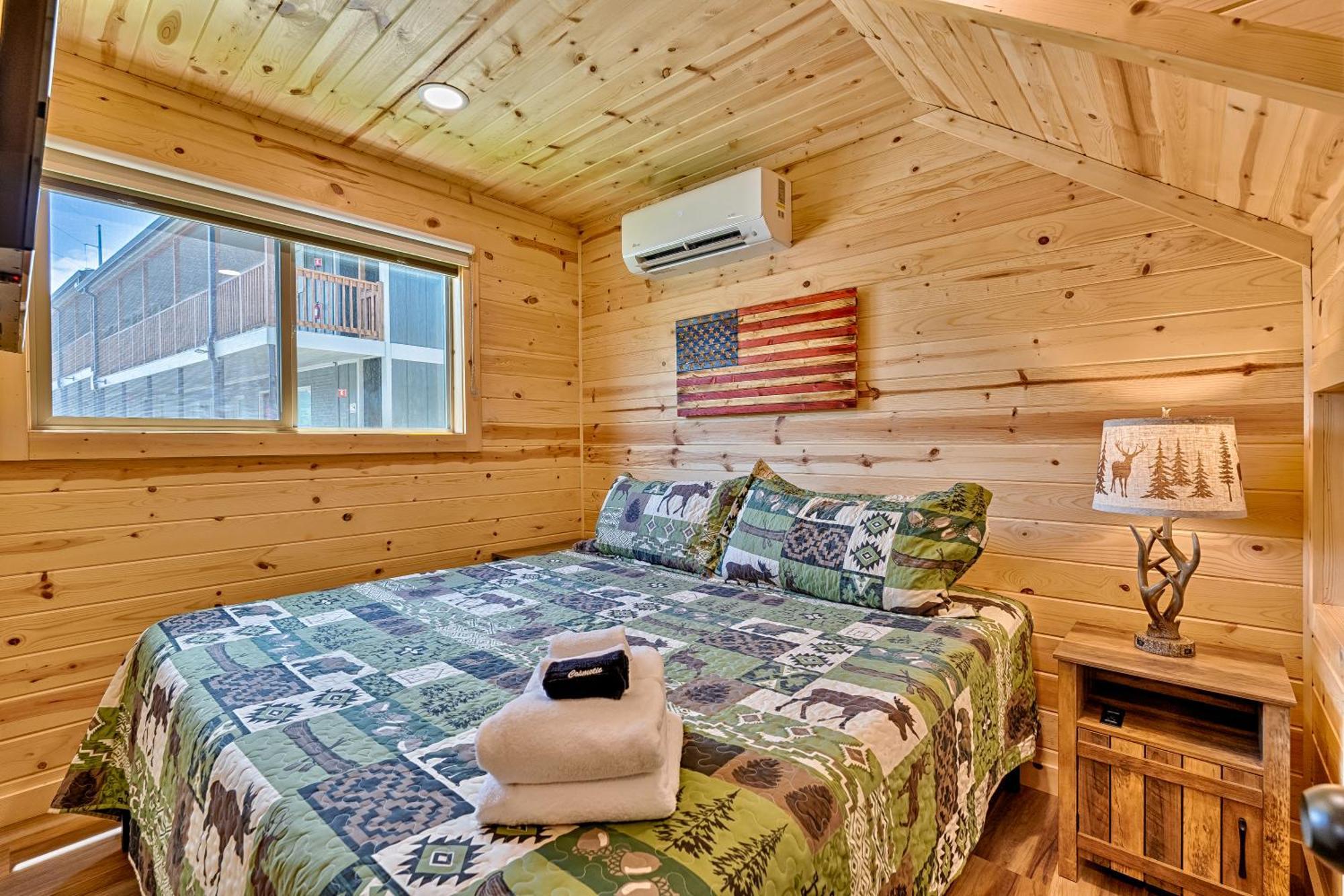 Retreat On The Lake Hiawassee Bagian luar foto