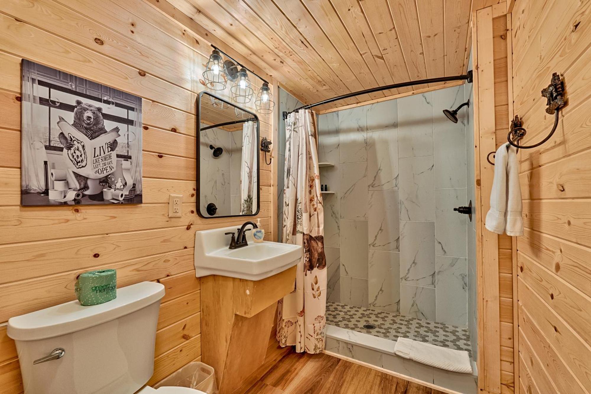 Retreat On The Lake Hiawassee Bagian luar foto