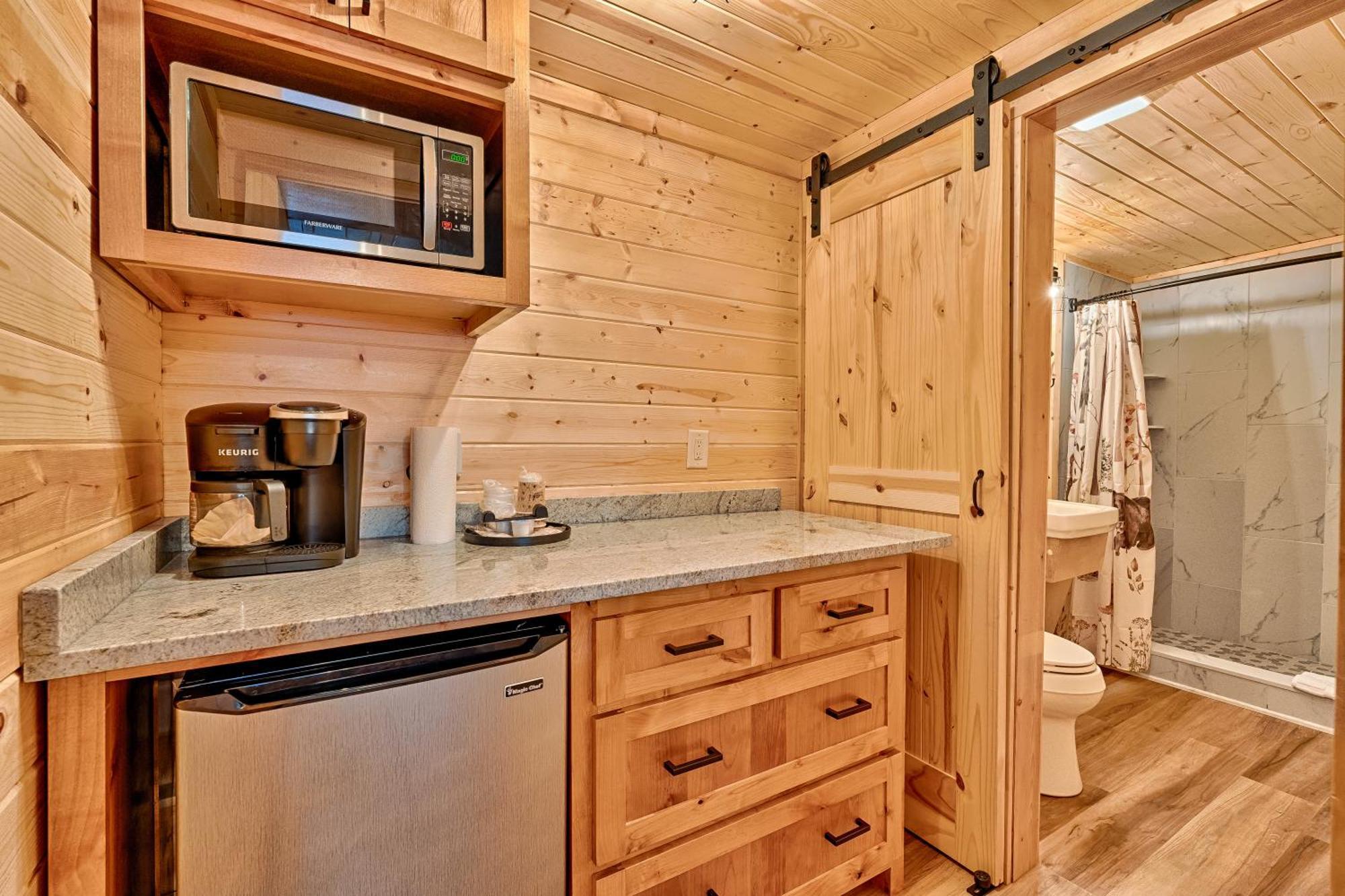 Retreat On The Lake Hiawassee Bagian luar foto