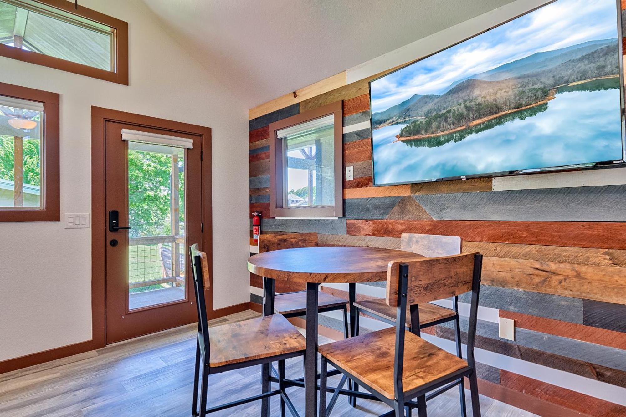 Retreat On The Lake Hiawassee Bagian luar foto